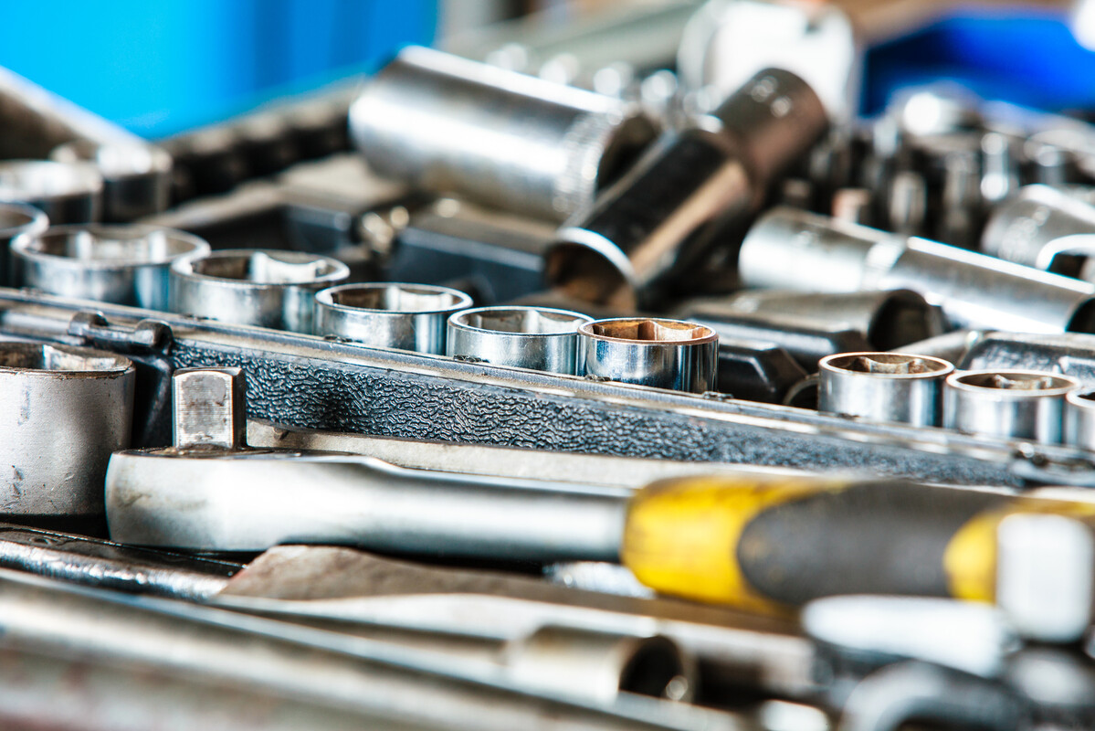 Attrezzature professionali per officine e carrozzerie